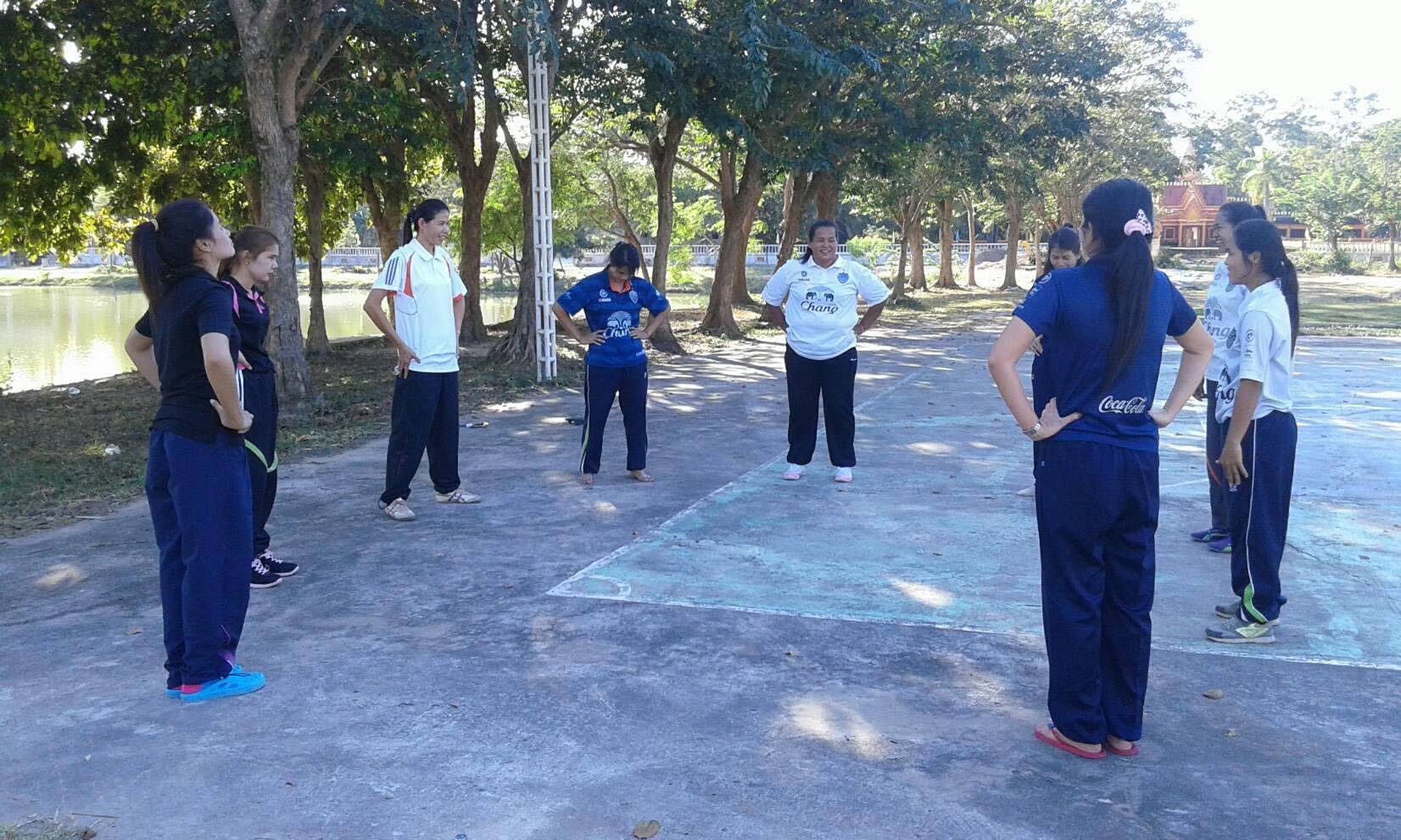 �������� ����Ҫ��� ��ѡ�ҹ��ҧ ���͡���ѧ��� �ء�ѹ�ط��ͧ�ҷԵ�� ��� ��º�¢ͧ�Ѱ��� ��������� 15.00-16.30 �.